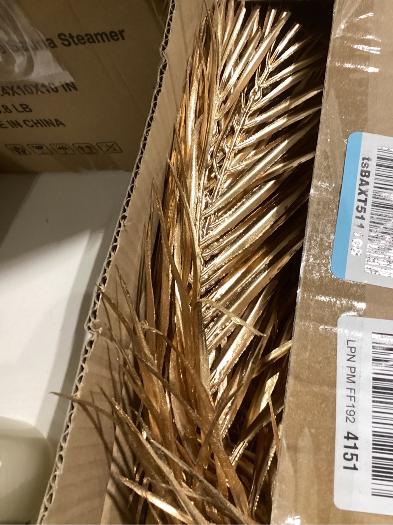 Condition photo showing Good Condition for 29” Large Gold Palm Leaves Palm Fronds Tropical Leaves Areca Palm Branches Artificial Palm Leaves with Stem Golden Palm Tree Leaves Faux Palm Leaves for Floral Arrangement Fake Gold Leaves 12Pcs Gold#29"-12p