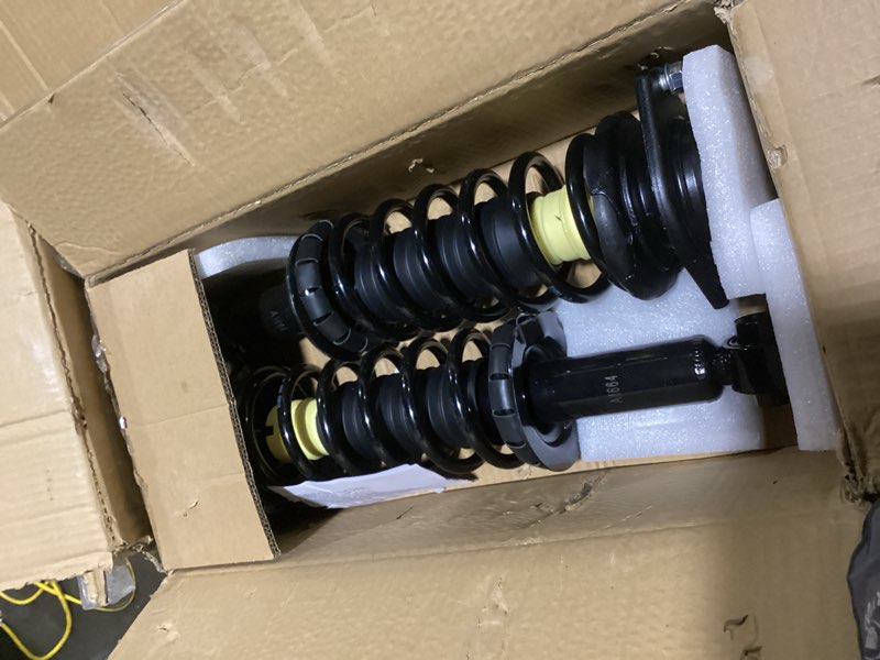 Condition photo showing Good Condition for SCITOO Complete Strut Shock Coil Spring Assembly Kit Fit for 2008-2011 for Subaru Impreza (Front and Rear Pair)
