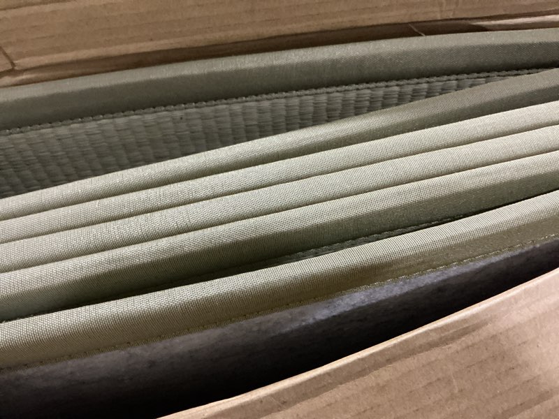 Condition photo showing As Is for fuli japanese tatami mattress, tatami rug, igusa mat (japanese rush grass) foldable, made in japan