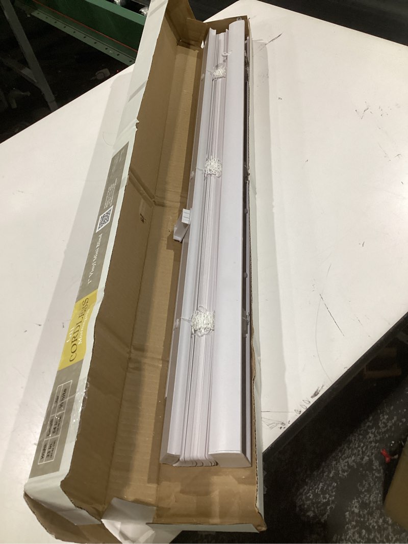 https://lotting-media.assets.bidfta.com/lotting_9ecd7cd9-177c-4008-a4a5-2a1c12cffe18
