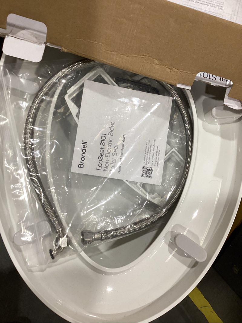 Condition photo showing Good Condition for brondell bidet toilet seat non-electric swash ecoseat, fits elongated toilets, white - dual nozzle system, ambient water temperature - bidet with easy installation s101 elongated