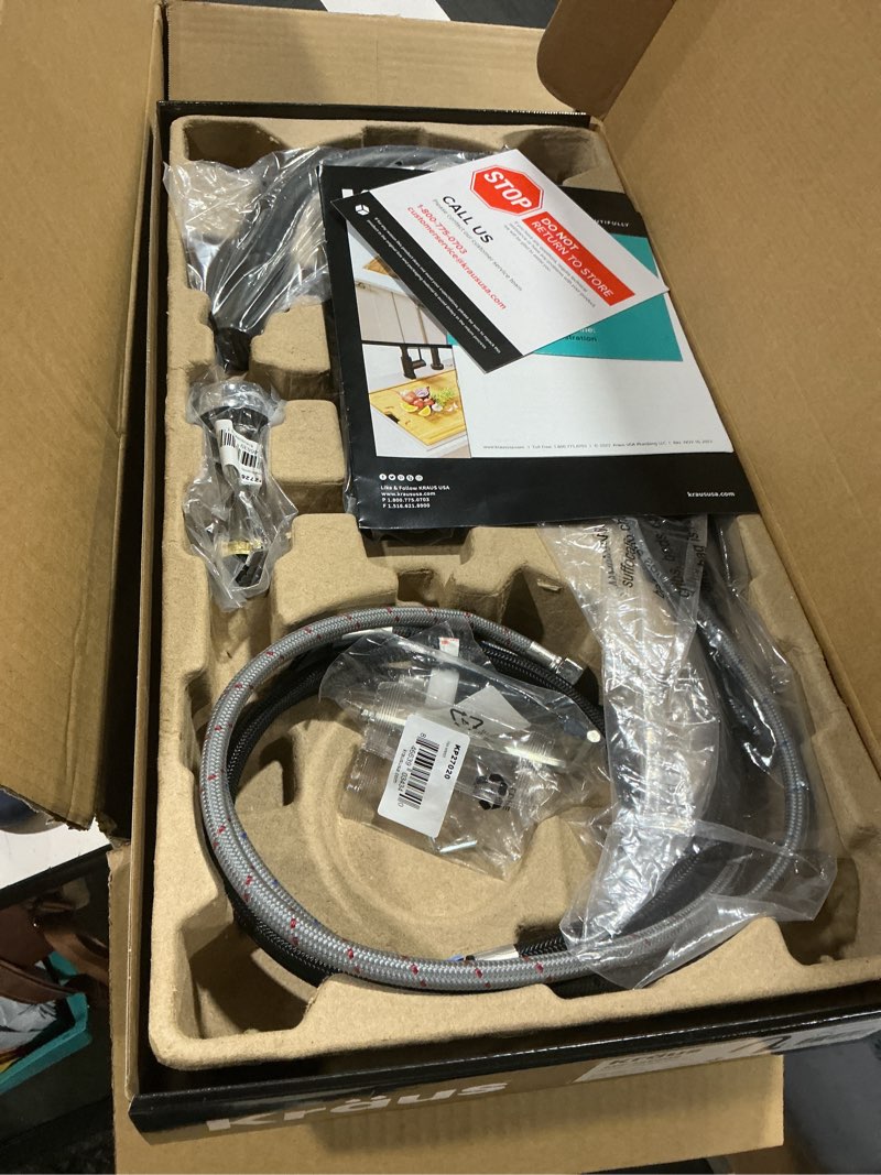 Condition photo showing Good Condition for KRAUS Oletto Single Handle Pull Down Kitchen Faucet with QuickDock Top Mount Installation Assembly in Matte Black, KPF-2620MB Matte Black Pull Down Faucet