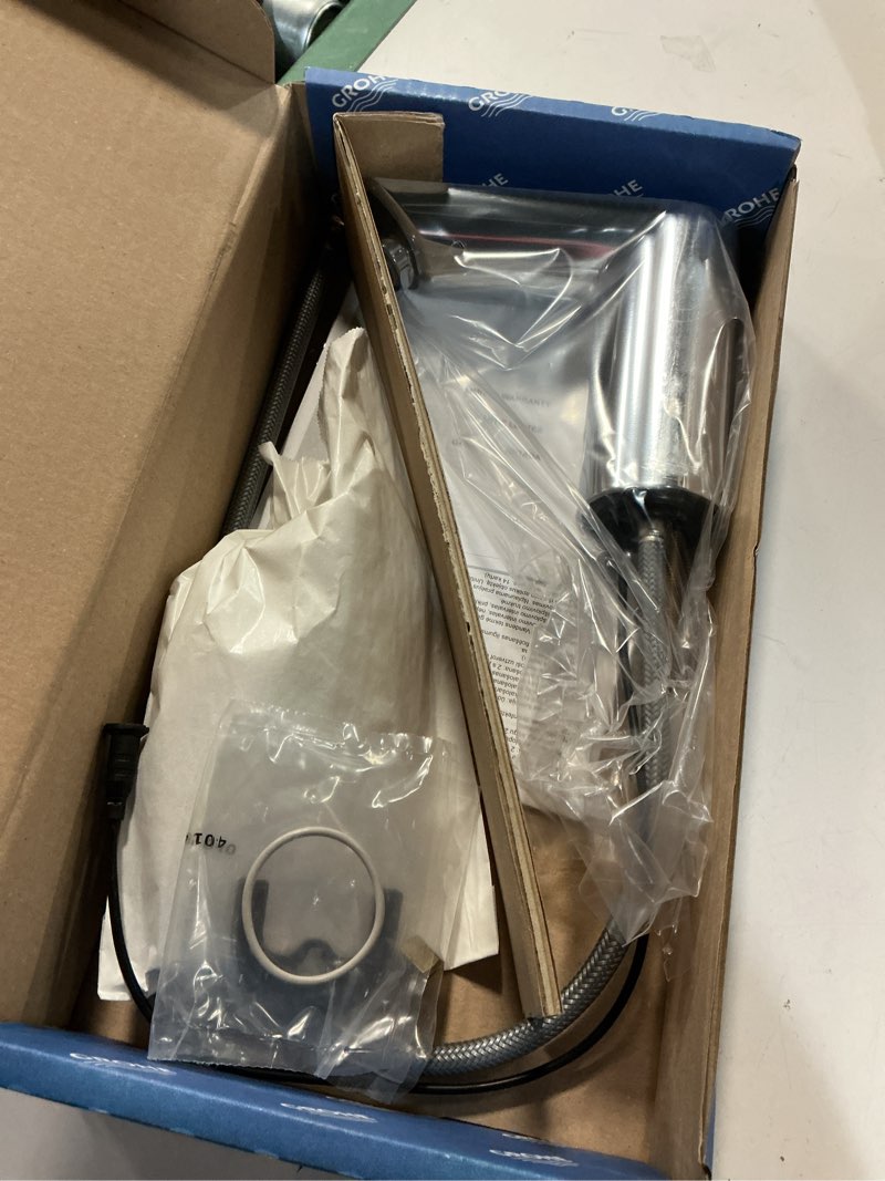 Condition photo showing Good Condition for grohe 36467000 bau cosmopolitan e touchless electronic faucet with temperature control lever, battery-powered, dc, starlight chrome temp lever dc power
