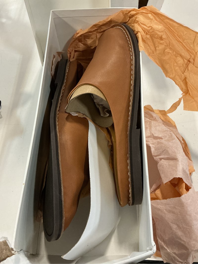 Condition photo showing Good Condition for quince italian leather mule slip-on, peanut, 13 