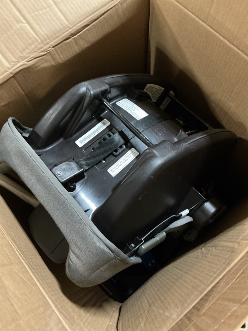 Condition photo showing Good Condition for graco 4ever dlx 4-in-1 baby car seat, infant to toddler car seat, 10 years of use, rear-facing, forward-facing, highback booster, and backless booster seat modes, comfortable and convenient, charlie