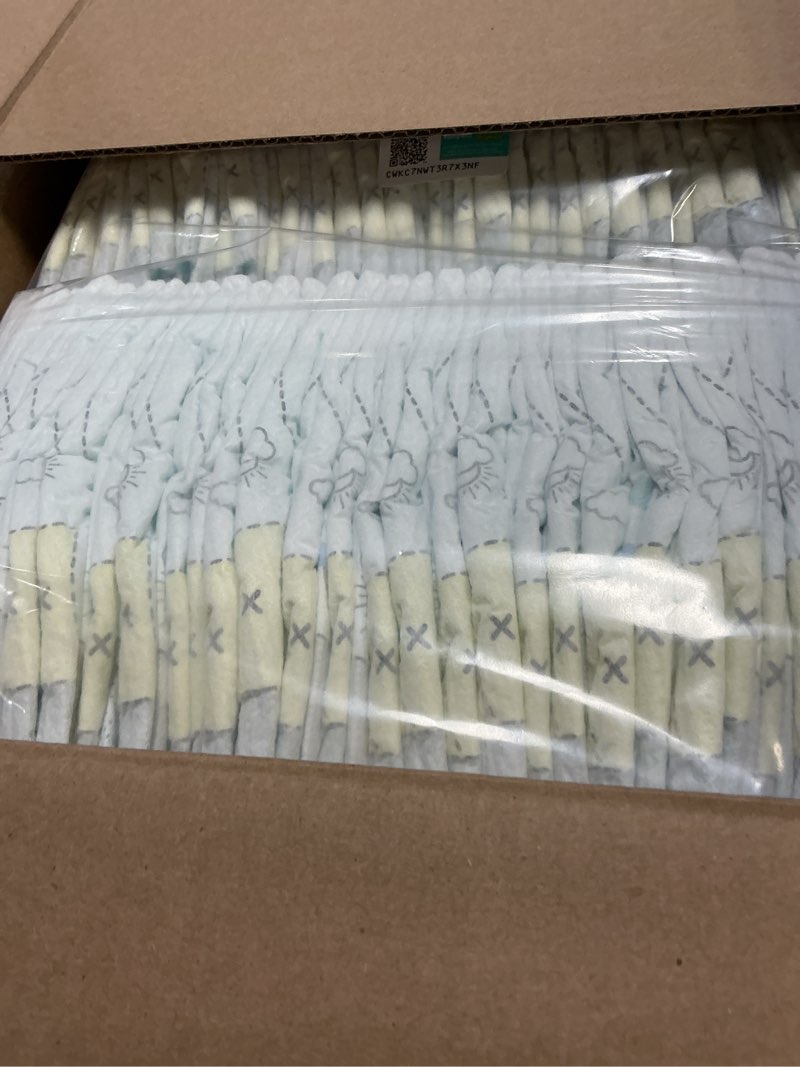 Condition photo showing New/Like New for Pampers Swaddlers Diapers, Size 1 (8-14 lbs), 198 Count, Absorbent, Keeps Baby Dry and Comfortable, Skin Safe Disposable Baby Diaper (Packaging May Vary) Size 1 198