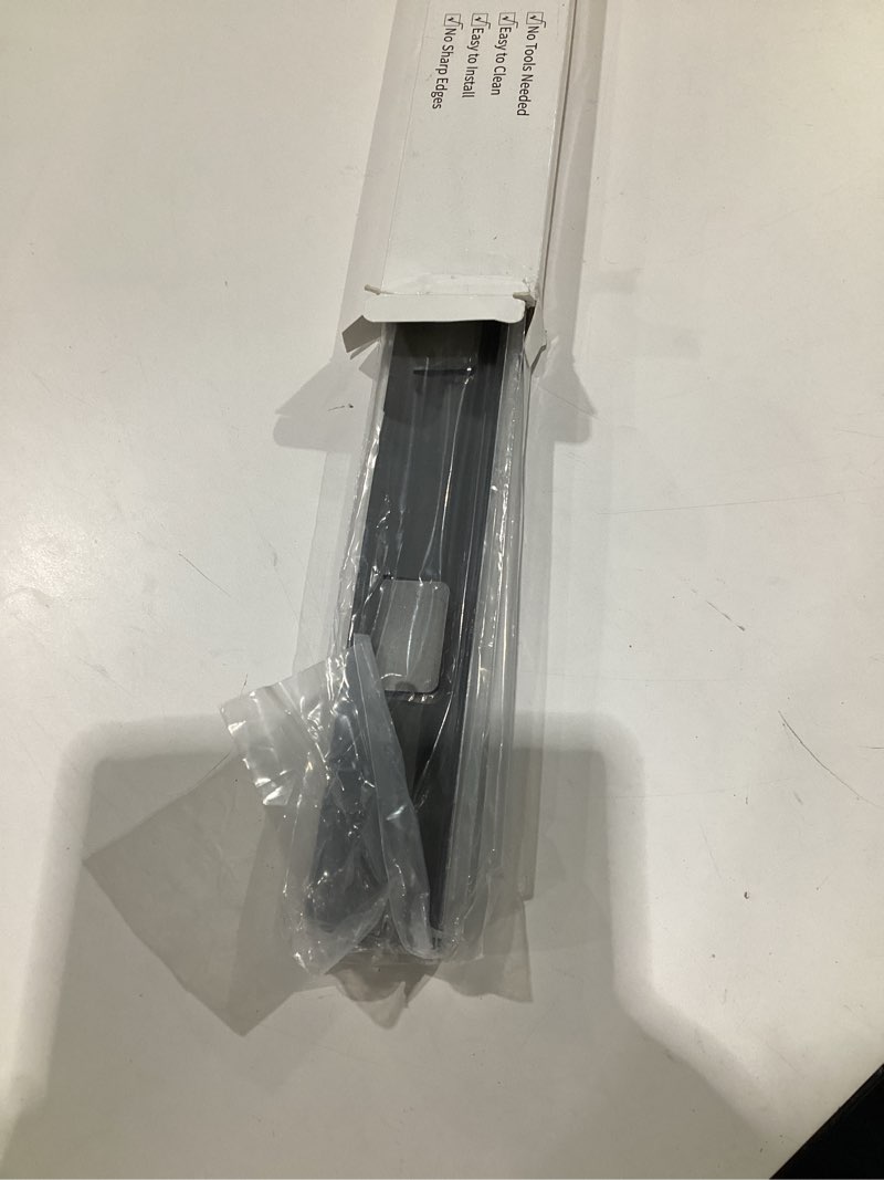 Condition photo showing Good Condition for Stove Gap Covers 316 Stainless Steel Stove Gap Filler Oven Side Gap Filler Between Stove and Counter Slide in Range Trim Kit for Kitchen 2 Pack(23.2” Shiny Black) 23.2" Shiny Black