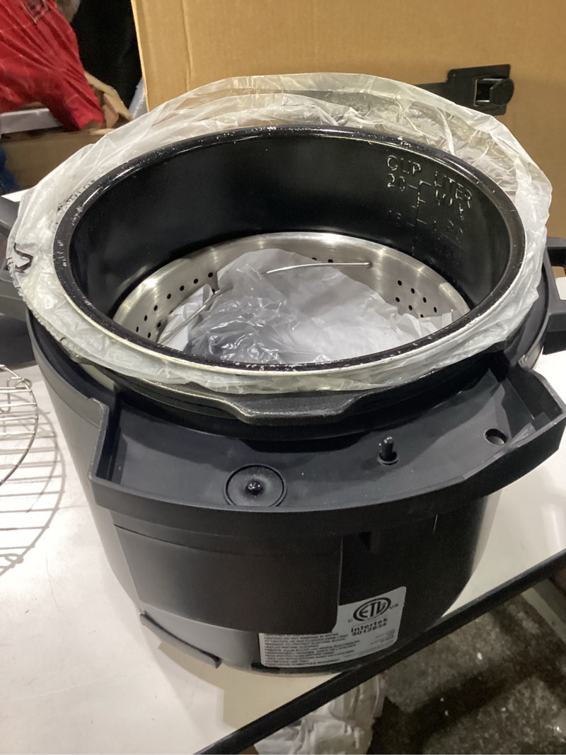 Condition photo showing Good Condition for chef iq smart pressure cooker with wifi and built-in scale - easy-to-use 10-in-1 multicooker with 500+ guided recipes - rice cooker, slow cooker, instant meals for foodies - 6 quart - family size iq cooker