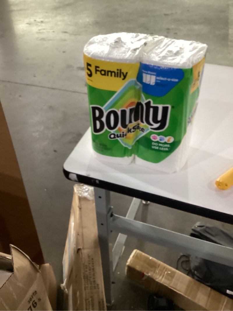 Condition photo showing New/Like New for Bounty Paper Towels Quick Size, White, 16 Family Rolls = 40 Regular Rolls 107 Count (Pack of 1) White