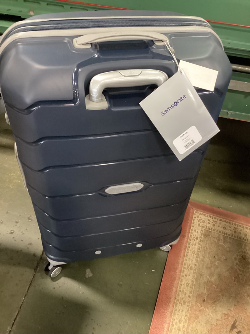 Condition photo showing New/Like New for Samsonite Freeform Hardside Expandable with Double Spinner Wheels, Navy, 2-Piece Set (21/28) 2-Piece Set (Carry-on/Large) Navy