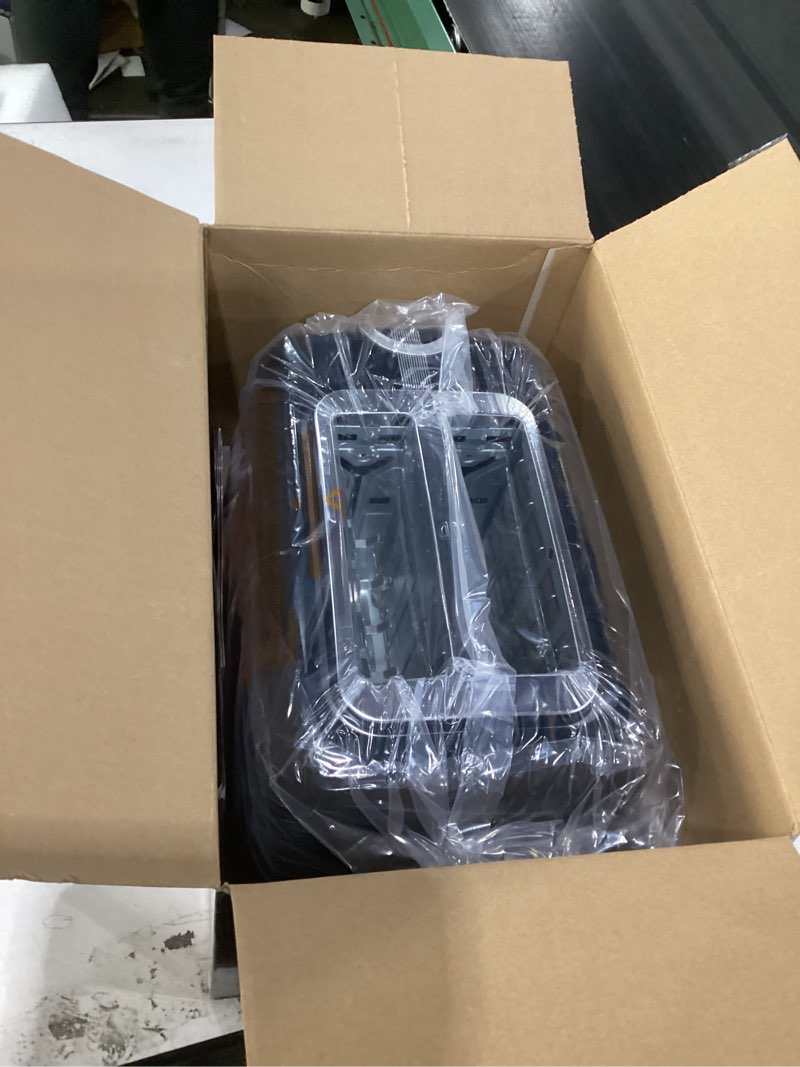 Condition photo showing Good Condition for black+decker 2-slice toaster, t2569b, extra wide slots, 6 shade settings, 850 watts, crub tray, cancel button