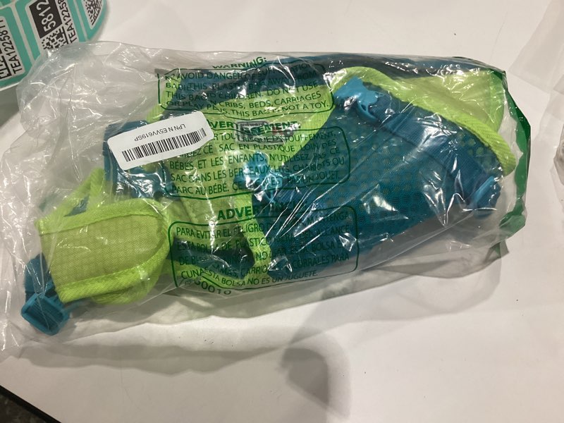 Condition photo showing Good Condition for outward hound standley sport green performance dog life jacket, small green (standley) small (chest girth: 16"-20")