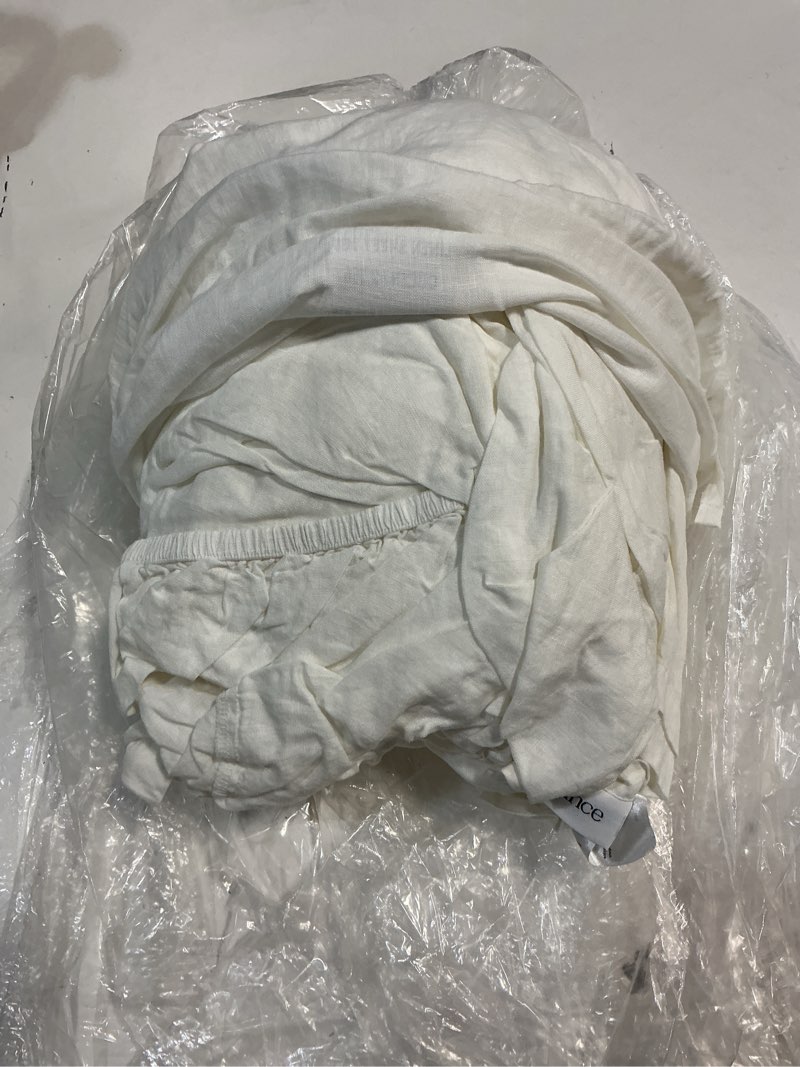 Condition photo showing As Is for quince european linen sheet set, queen, white