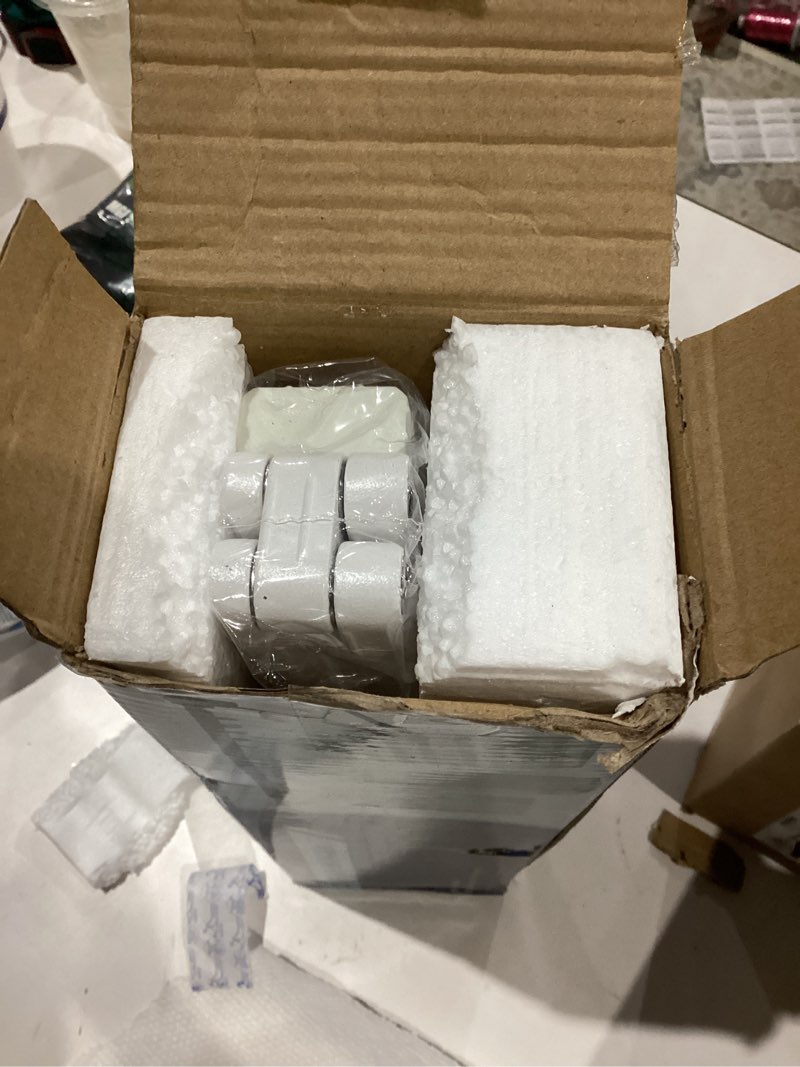 Condition photo showing New/Like New for Wall Mounted Clothes Drying Rack, Laundry Drying Rack Wall Mount, 3-Fold Drying Rack Clothing, Foldable Clothes Drying Rack with 12 Dual Hooks Organization for Laundry Room Indoor - White White 3-Fold-Upgrade