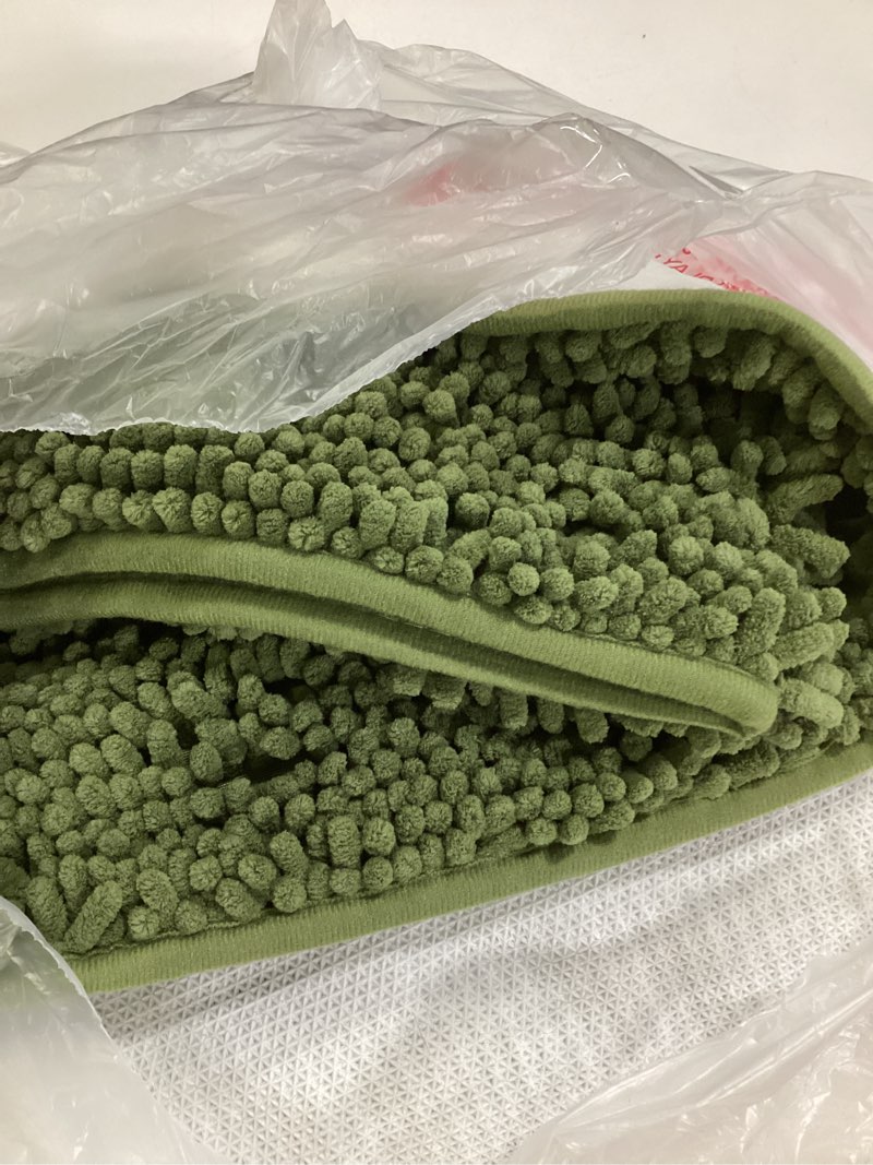 Condition photo showing Good Condition for Muddy Mat® | Super Absorbent Door Mat Indoor, Microfiber Quick Dry Chenille Entryway Rug, Non-Slip Front Door Mat, Indoor Mats for Entryway, Machine Washable Pet Rug, Army Green 48"x72" Army Green 48" x 72"