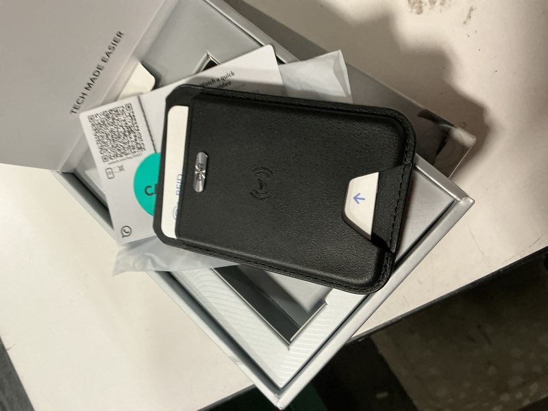 Condition photo showing New/Like New for esr geo for magsafe wallet with full find my functionality, 5 card holder, rfid blocking, adjustable stand, magnetic wallet for iphone 17e/17/16/15/14/13/12 series, not for 13/12 mini, black