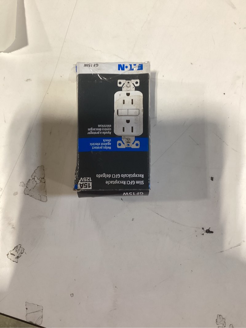 eaton 15 -amp 125-volt gfci residential decorator outlet receptacles , white
