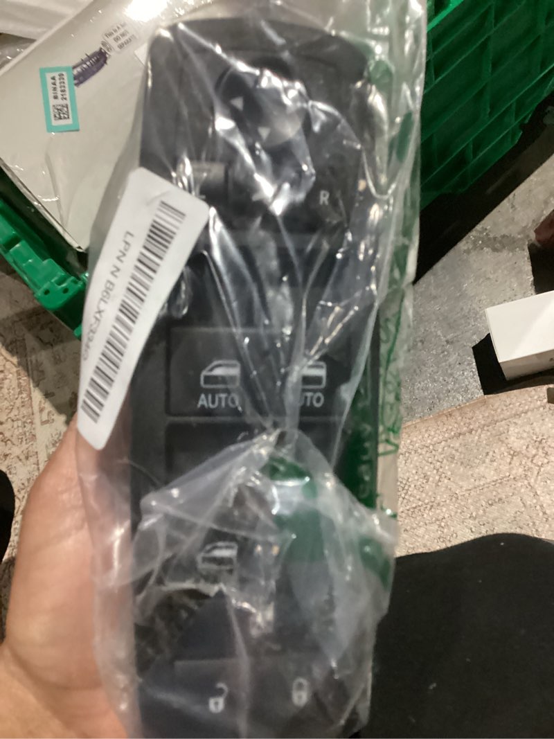 Condition photo showing Good Condition for 8+13pin 56046553AC Master Power Window Switch Driver Side for 2013-2016 Dodge Dart, 2014-2016 JP Cherokee, 2015-2016 Chrysle 200, Door Lock Window Switch Control, 68271203AB, 68271203AA,1S1425 14-16 Jeep Cherokee