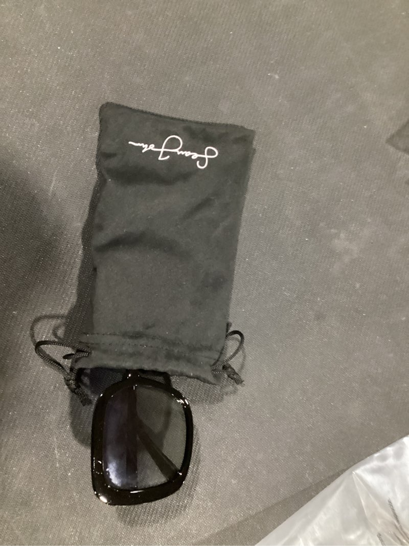 sunglasses