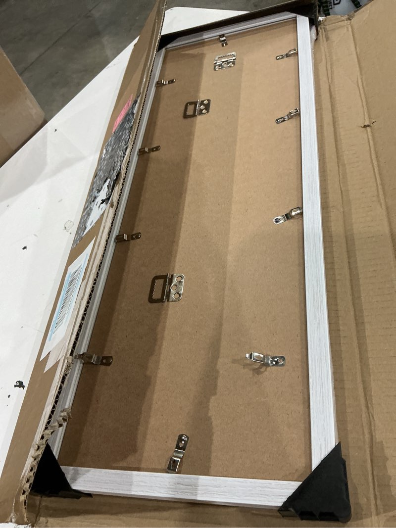 Condition photo showing Good Condition for 8x24 collage frame with 5 openings 4x6 pictures, multiple picture frame with mat, wall or tabletop decor, white wood grain (1 pack) white 8x24 - (5 open 4x6) - 1p