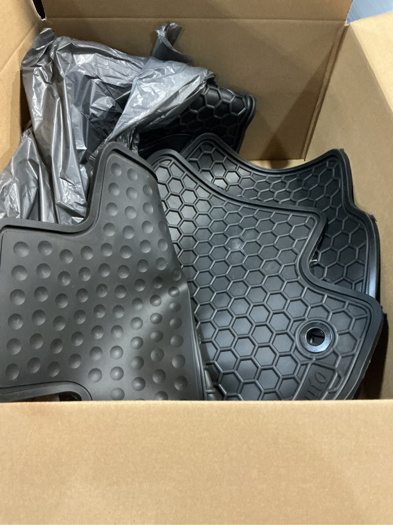 Condition photo showing Good Condition for Car Floor Mats Custom Fit for Toyota RAV4 (NO Hybrid) 2019 2020 2021 2022 2023 2024 2025 Full Black Rubber Auto Liners Set All Weather Protection Heavy Duty Odorless Full Black 2019-2025 Floor mat