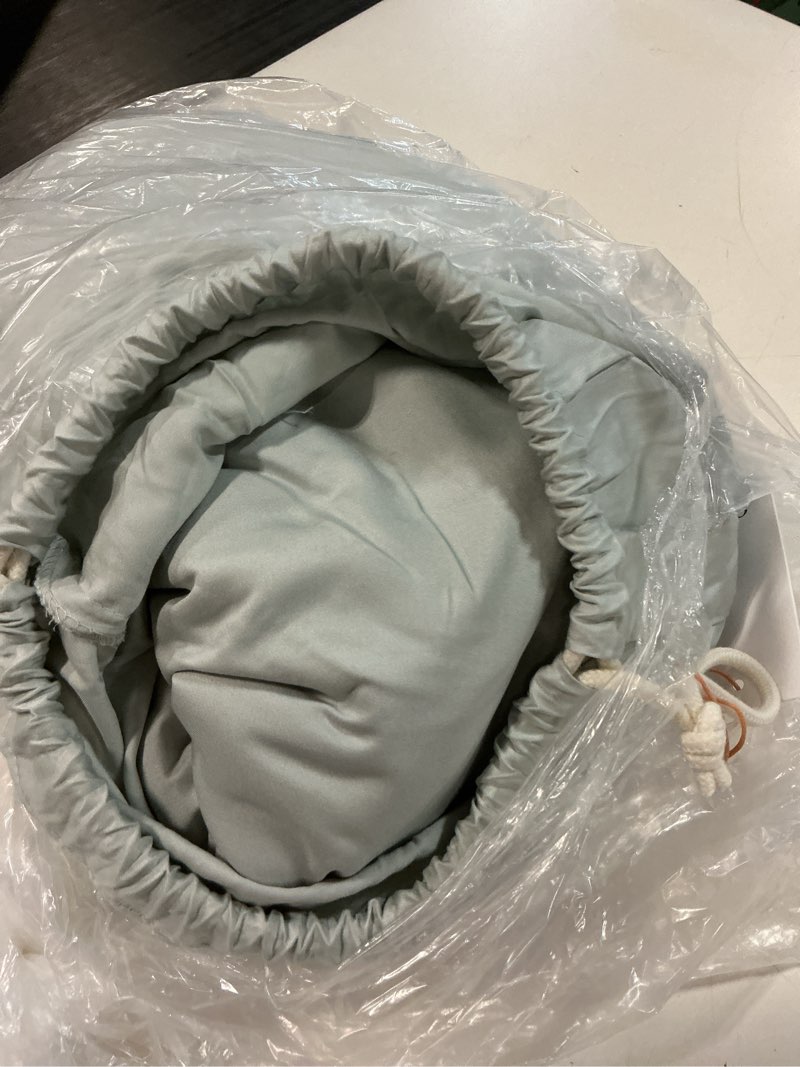 Condition photo showing Good Condition for bamboo duvet cover set, full/queen, mist