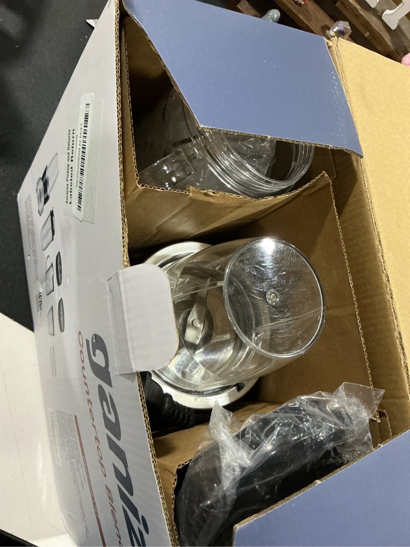 Condition photo showing Good Condition for ganiza smoothie blender, 900w blenders for shakes and smoothies, 15-piece personal blender and grinder combo for kitchen, smoothies maker with 4 bpa-free portable cup, nutritious recipe black