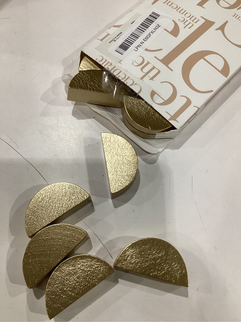Condition photo showing New/Like New for uniqooo 10 set 2" arch gold birch wood stand with cards |1.2mm slot, for name cards, place card holder, photo display stand | for event decor, retail shop, cafe restaurant menu, business card, name tag acrh gold birch