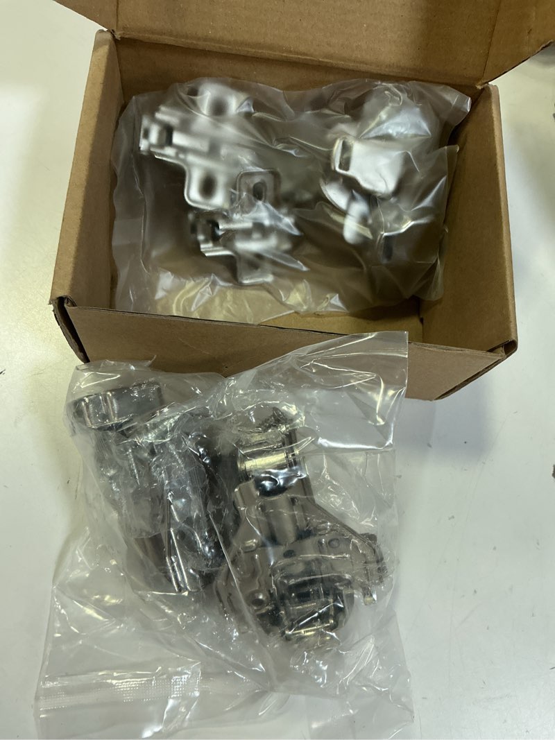 Condition photo showing Good Condition for Chibery 2 Pair 135 Degree & 165 Degree Hinges Kit for Pie Corner Cabinets, Hidden Lazy Susan, Face Frame Self Closing, Clip On, Smooth Slow Close, Concealed Mount for Bi-fold Door, Kitchen Cupboard 2 Pairs