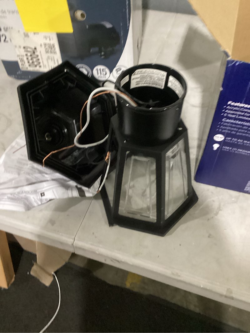 Condition photo showing Good Condition for project source banterling 14.5-in black traditional outdoor light post lantern