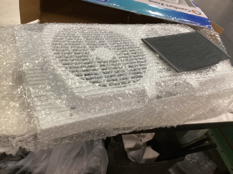 Condition photo showing New/Like New for Comfort Zone Window Fan for Bedroom, 9 inch 3 Speed Dual Fans with Auto-Locking Expanders, Window Exhaust Fan, Removeable Bug Screen, White White 3-Speed