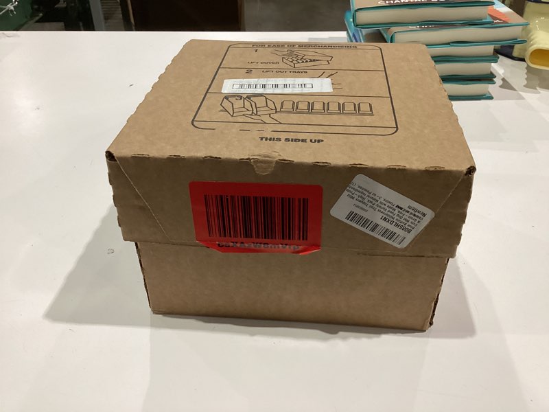 Condition photo showing New/Like New for Blue Buffalo Wilderness Trail Toppers Wild Cuts Wet Dog Food Variety Pack, High-Protein & Grain-Free, Made with Natural Ingredients, Chicken and Beef Flavors, 3-oz Pouches, (12 Count, 6 of Each) Beef & Chicken Variety Pack: 3 oz (Pack of 12)