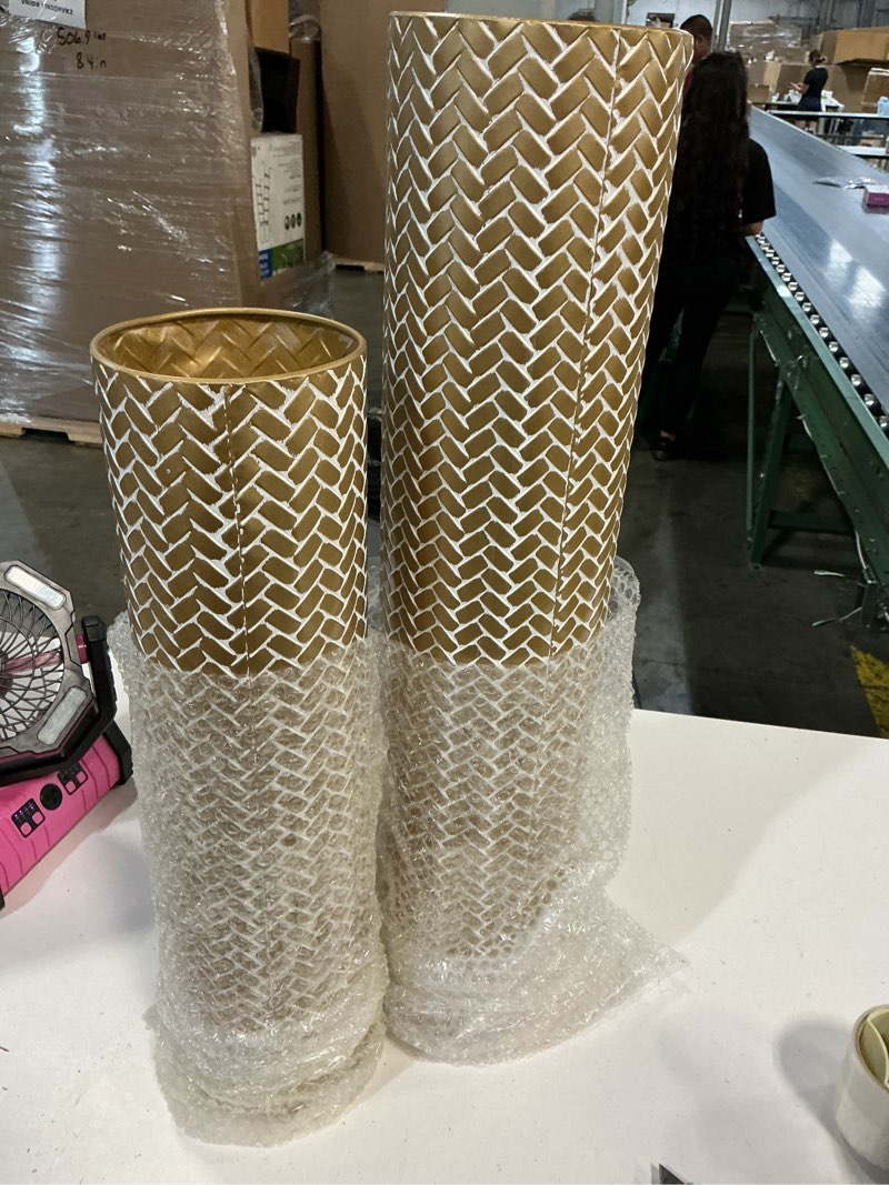 Condition photo showing New/Like New for sziqiqi tall gold floor vase: set of 2 woven texture metal cylinder vases extra large decorative standing vase - 27.6/21.7in vintage vases home decor for living room bedroom home corner indoor office