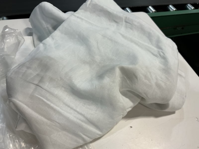 Condition photo showing Good Condition for quince european linen blackout curtian 48”x84” white