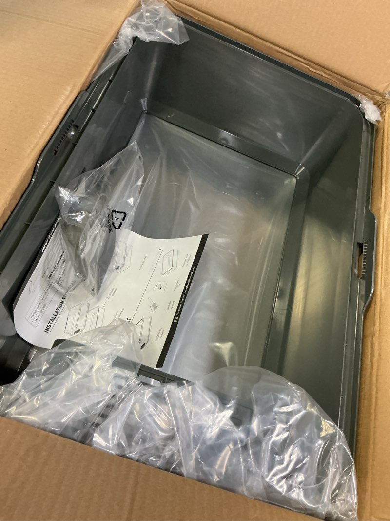 Condition photo showing Good Condition for enclosed stainless steel cat litter box with lid, xl extra large litter box for big cats, metal litter pan high sided, never absorbs odors, anti-urine leakage, easy cleaning, include scoop 5 - dark gray (pack of 1)
