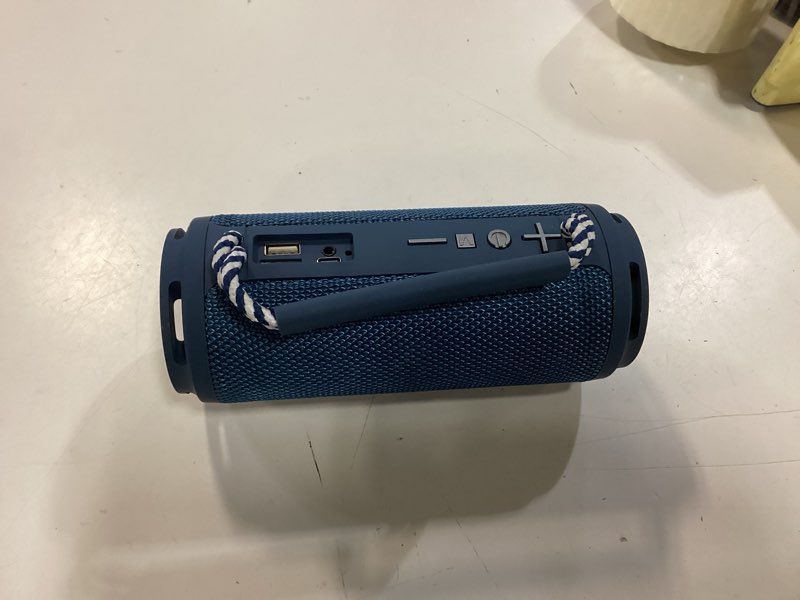 Condition photo showing As Is for hoco hc9 dazzling pulse bluetooth speaker in navy blue