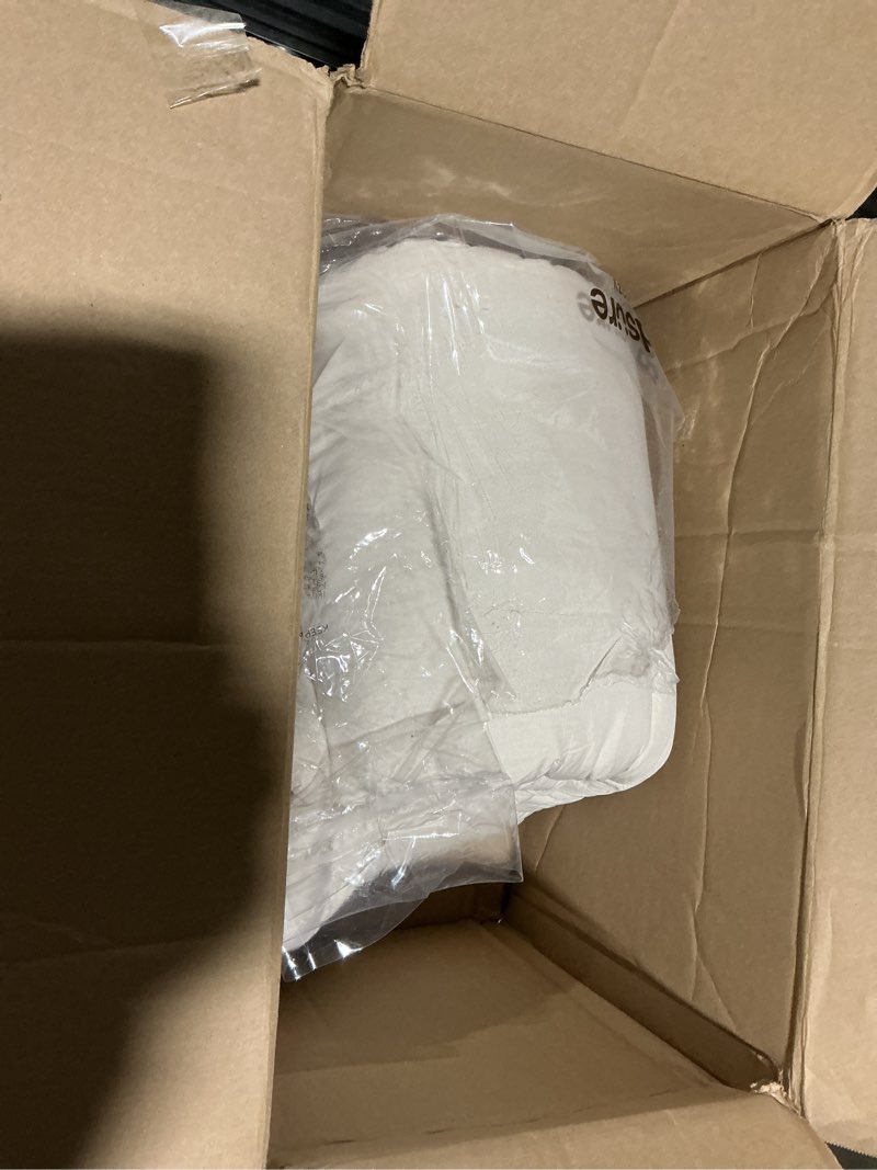 Condition photo showing Good Condition for bedsure king comforter set, beige soft prewashed bedding for all seasons, 3 pieces gentlesoft™ bed set, 1 lightweight comforter (104"x90") and 2 pillowcases (20"x36") king(104"x90") 01 - beige