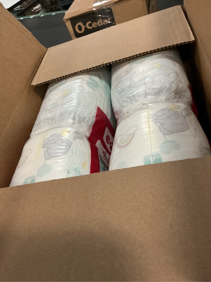 Condition photo showing New/Like New for pampers diapers - swaddlers 360° - size 4, 132 count, up to 100% leakproof comfy dry fit, designed for easy changes, pull on baby diaper (packaging may vary) size 4 132