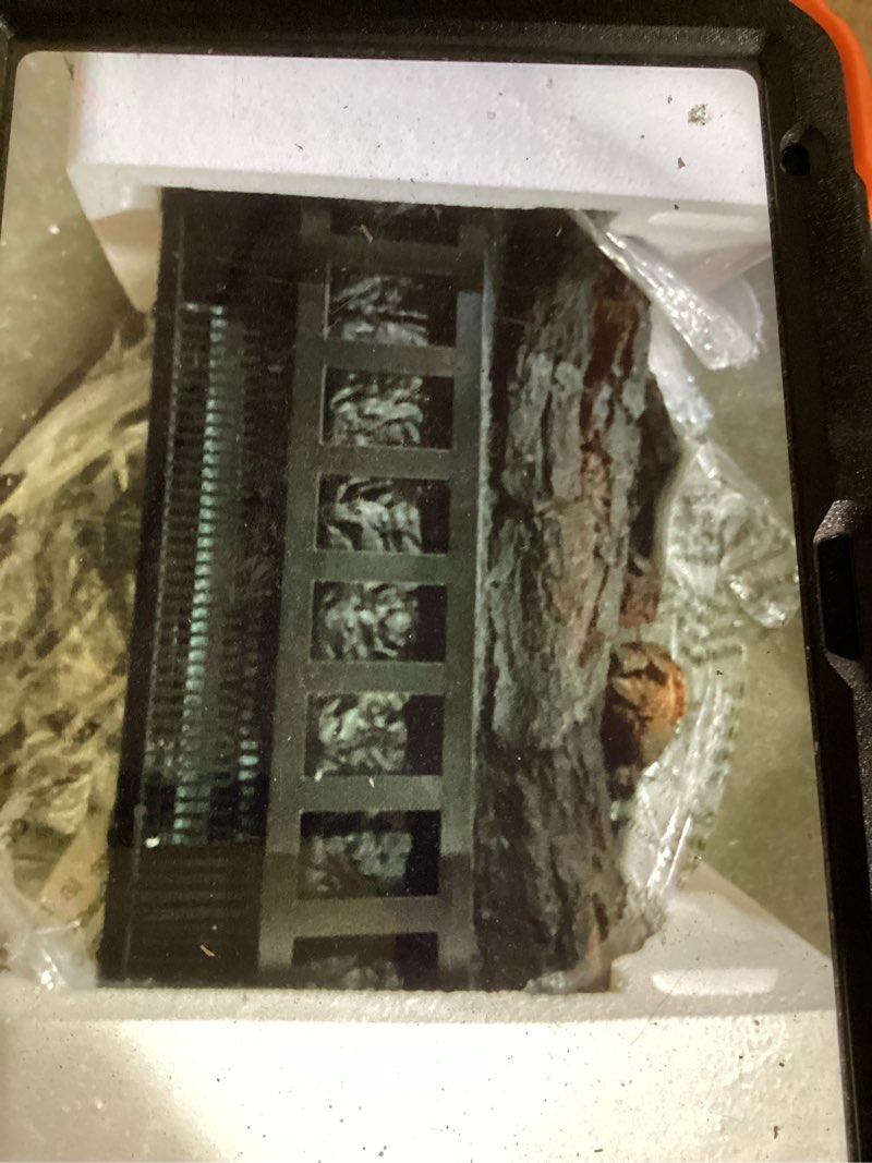 Condition photo showing Good Condition for duraflame infrared pine log insert heater