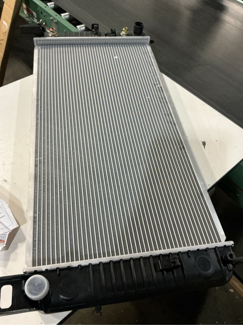 Condition photo showing Good Condition for (unknown model)2370 radiator for chevy gmc silverado 1500 2500 sierra yukon h2 4.3 4.8 5.3 6.0