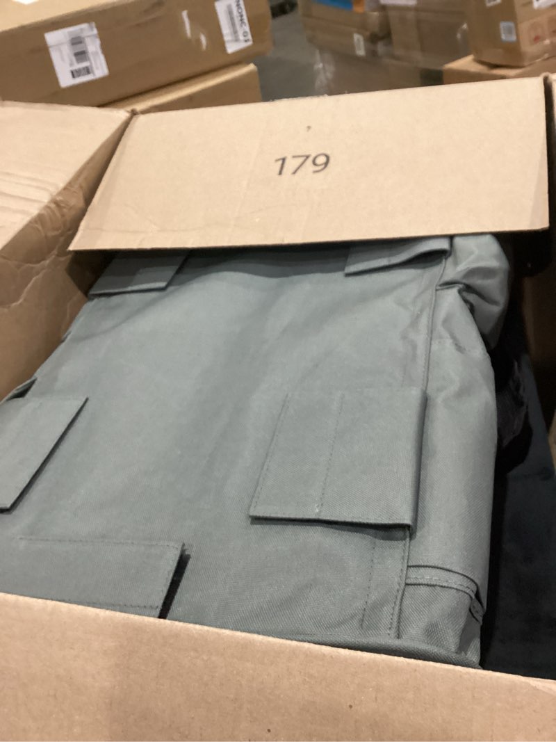 Condition photo showing Good Condition for Large Pet Carrier with Wheels, Foldable Rolling Dog Carrier with Big Pocket, Cat Rolling Bag 21"x13"x13" for 2 Cats &Dogs, for Travel, Outdoor, Vet Visits, Camping, Indoor. Gray. (Not for Airline)