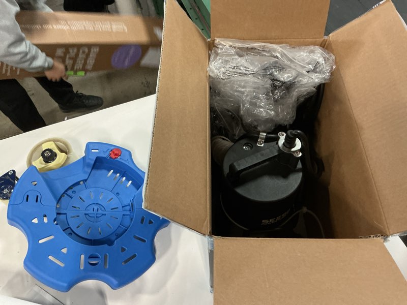 Condition photo showing As Is for SEESII 1/3HP Pool Cover Pump - Automatic On/Off, 3035GPH Submersible Water Pump with Filter Net, 25ft Power Cord, Check Valve, Sump Pump for Swimming Pool, Hot Tubs, Pond, Basement, Rooftops