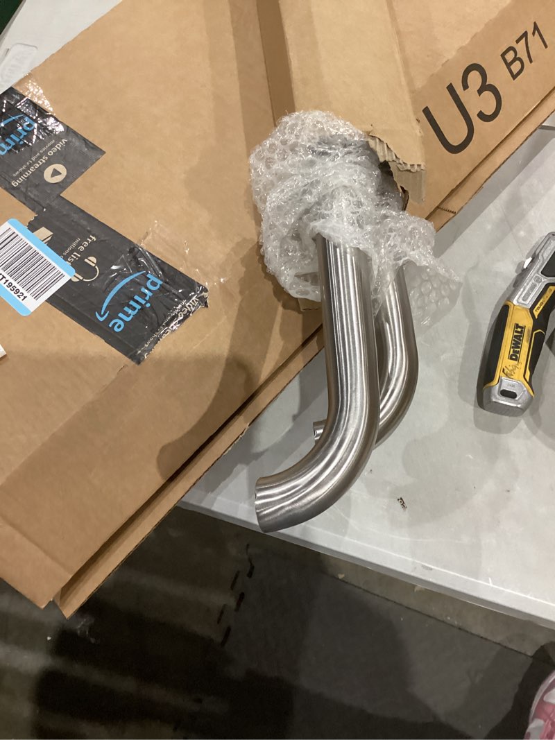 Condition photo showing Good Condition for 2 pack 32 inch shower grab bars satin brushed nickel, zuext sus304 stainless steel bathroom shower balance bar, safety hand rail support,handicap elderly senior assist bath grab handle(1.25" diameter) satin brushed nickel 32 inch