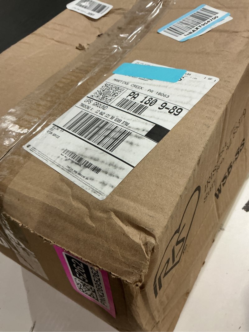 Condition photo showing Good Condition for (Incomplete)IRIS USA WeatherPro 16 Qt Storage Bins with Lids, 3 Pack, BPA-Free Plastic Gasket Box with Tight Latch and Seal, Stackable Nestable Tote Tub - Clear/Blue 16 Qt. - 3 Pack