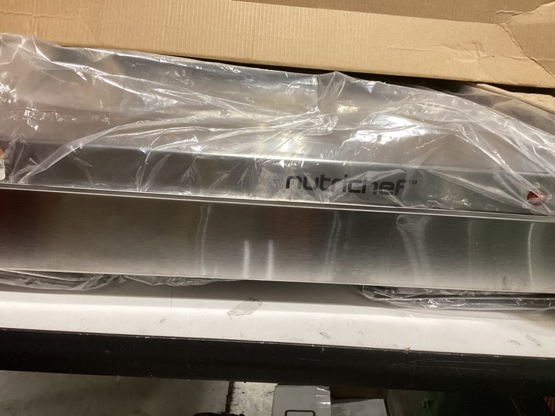 Condition photo showing Good Condition for nutrichef professional stainless steel buffet warmer server with 3 trays | portable hot plate food warmer station for parties & events | easy to clean | 3 see-through lids | max temperature 175f 3 pot 3.5 quart