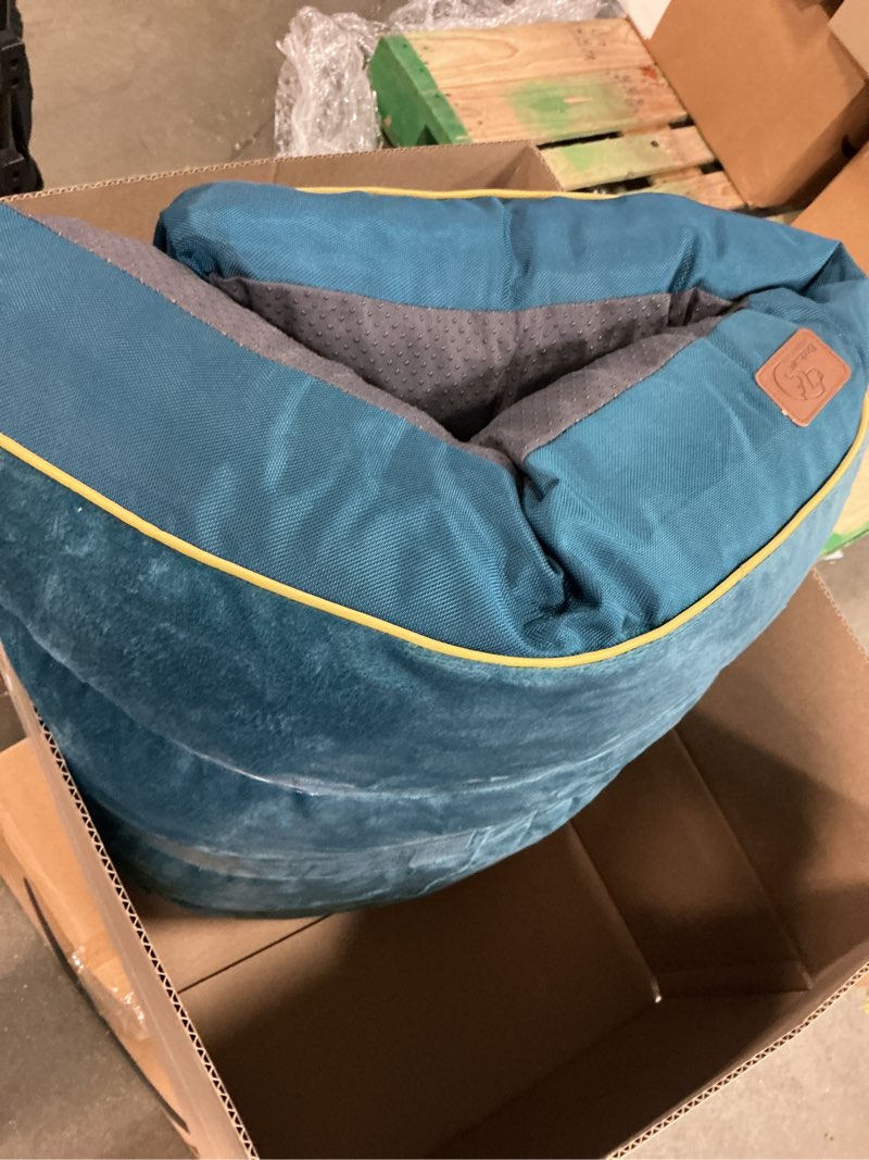 Condition photo showing As Is for bedsure orthopedic dog bed,