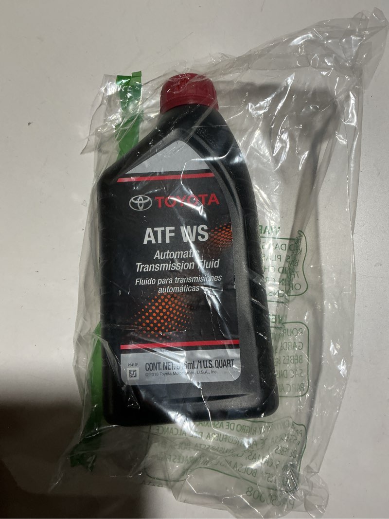Condition photo showing Good Condition for Toyota 00289-ATFWS Lexus & Automatic Transmission Fluid WS ATF World Standard