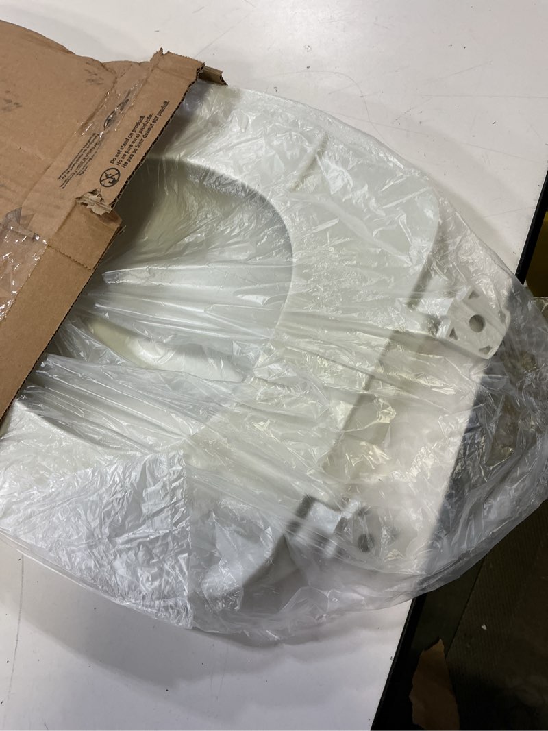 Condition photo showing Good Condition for bemis 170 000 toilet seat, elongated, plastic, white