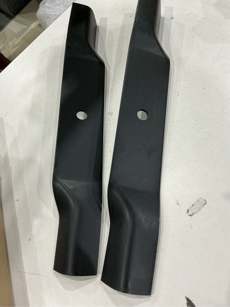 Condition photo showing Good Condition for lawn mower blades replacement part number john dee re am137324 am141041 am100991 m153118 compatible with lx172 lx173 lx176 lx178 stx30 gt242 sabre 1538h, 2 pack