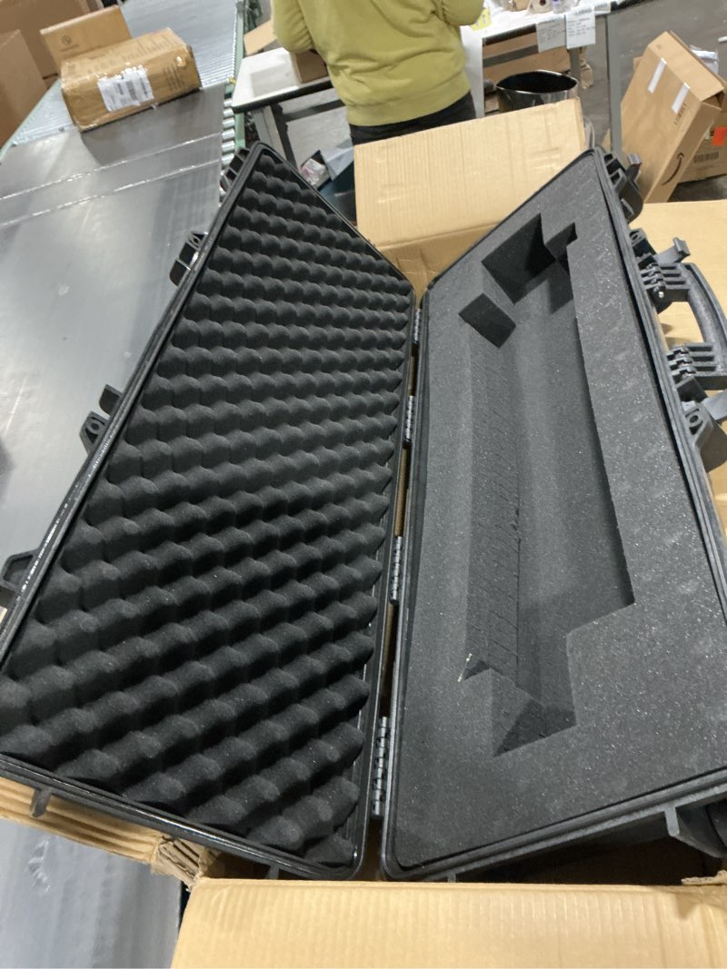 Condition photo showing Good Condition for GRWOLF Rifle Case, Mil-Spec, 3 Layer Pick and Pluck Cube Foam 43~54.3 in,4~6 latches,IP67 43 '' Rifle Case